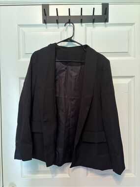 Black Open-Front Blazer